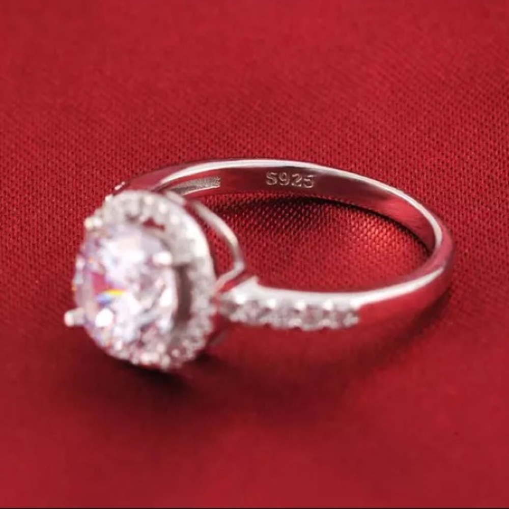 👏🏼CLEARANCE👏🏼S925 Sterling Sliver doing stud earring and ring - Picture 10 of 14